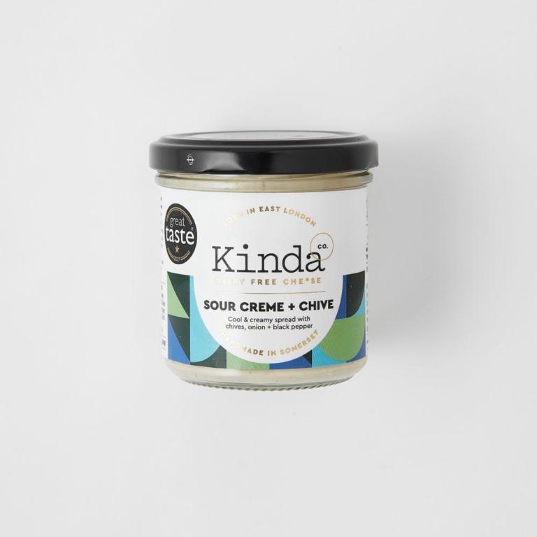 Kinda Co Vegan Cheese Sour Creme & Chive Spread