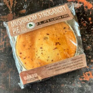 Baked to Taste Mushroom Stroganott Pie