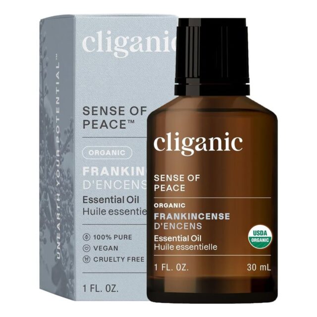 Cliganic Organic Frankincense Oil 1oz