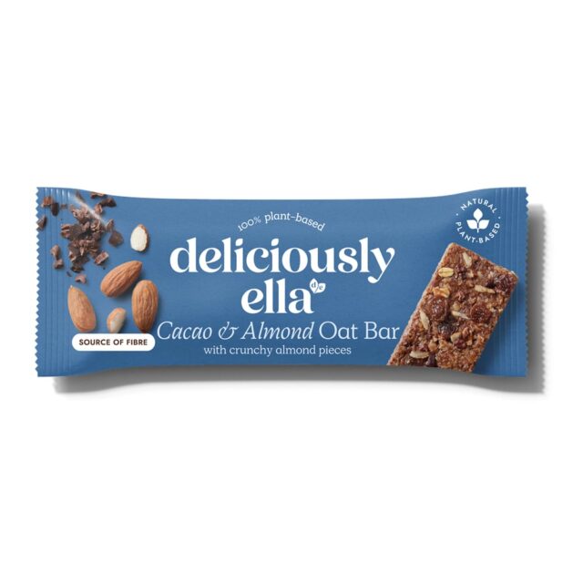 Deliciously Ella Cacao and Almond Oat Bar