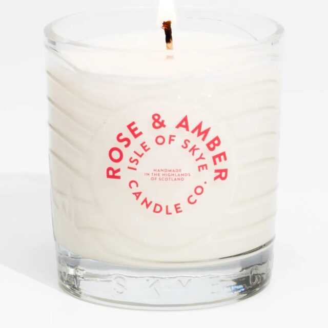 Isle of Skye Rose & Amber Island Natural Candle 8.6cm x 7.7cm x 7.7cm