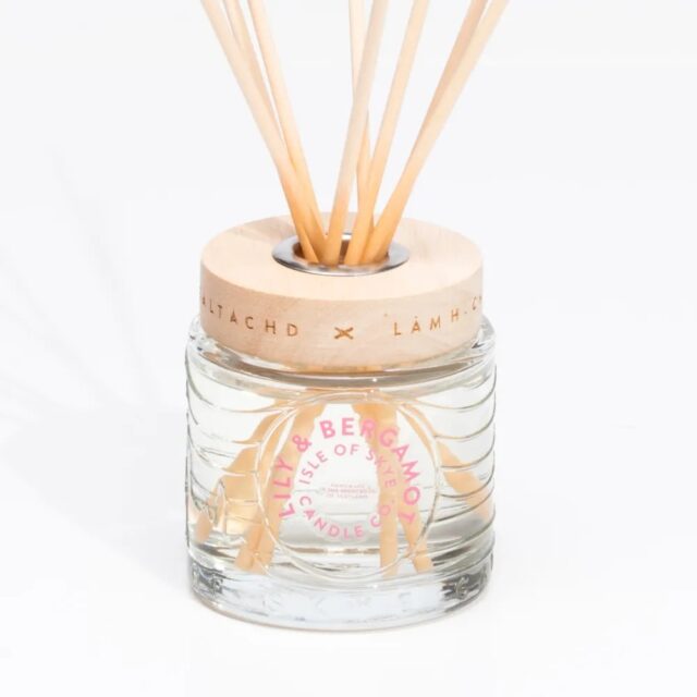 Isle of Skye Lily & Bergamot Reed Diffuser 27cm x 8.5cm x 8.5cm